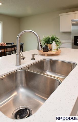 5402 N 187th Street, Elkhorn, NE 68022