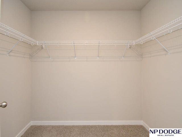 5402 N 187th Street, Elkhorn, NE 68022