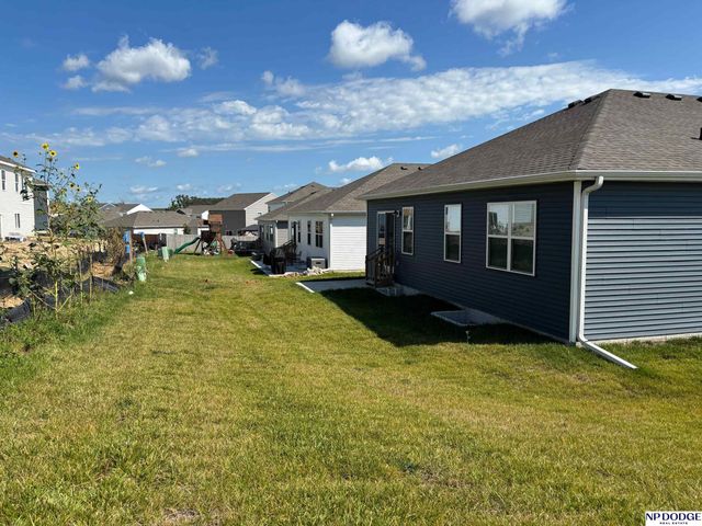 5402 N 187th Street, Elkhorn, NE 68022