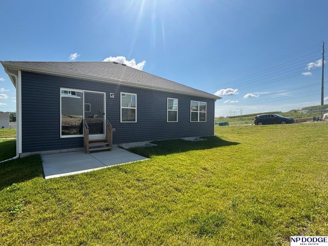 5402 N 187th Street, Elkhorn, NE 68022