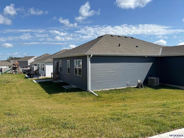 5402 N 187th Street, Elkhorn, NE 68022