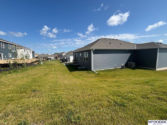 5402 N 187th Street, Elkhorn, NE 68022