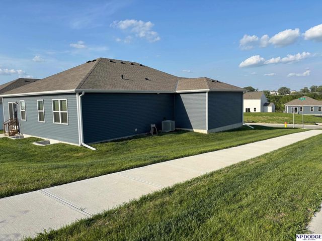 5402 N 187th Street, Elkhorn, NE 68022