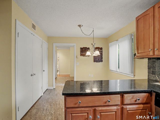626 Heritage Village B, Southbury, CT 06488