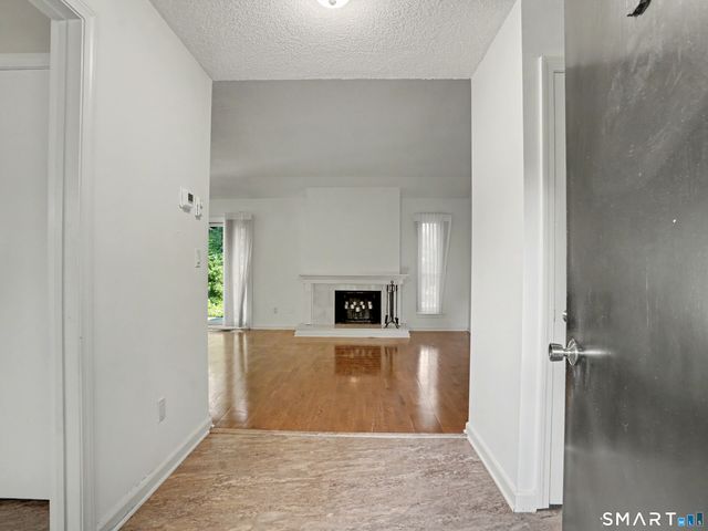 626 Heritage Village B, Southbury, CT 06488