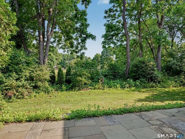 626 Heritage Village B, Southbury, CT 06488