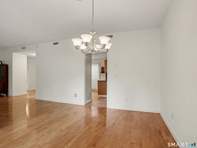 626 Heritage Village B, Southbury, CT 06488