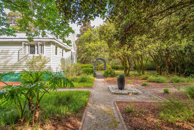 317 Sumter Avenue, Summerville, SC 29483