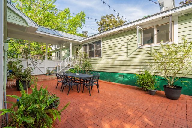 317 Sumter Avenue, Summerville, SC 29483
