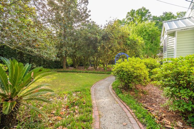 317 Sumter Avenue, Summerville, SC 29483