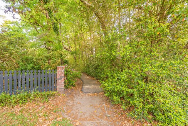 317 Sumter Avenue, Summerville, SC 29483