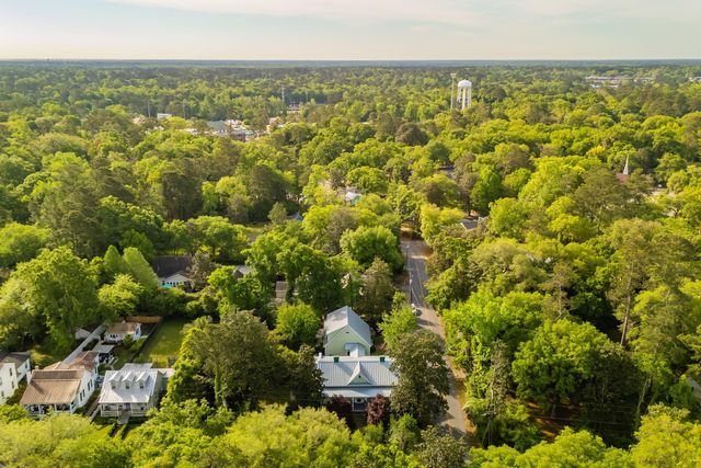317 Sumter Avenue, Summerville, SC 29483