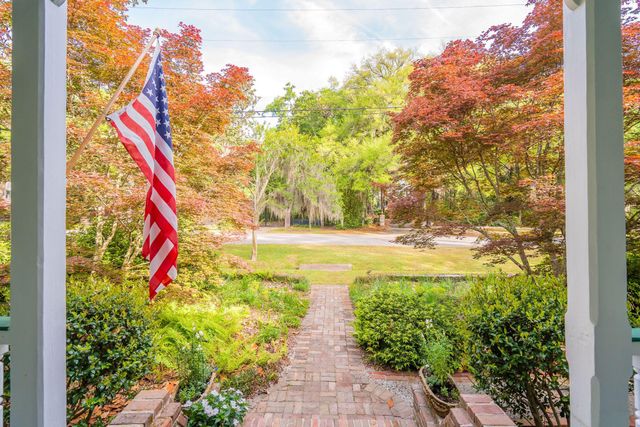 317 Sumter Avenue, Summerville, SC 29483