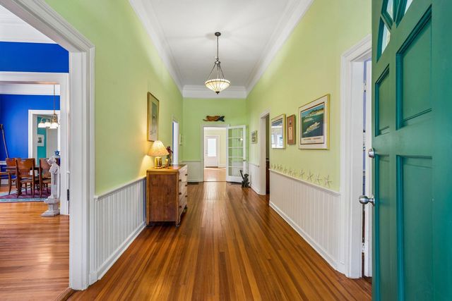 317 Sumter Avenue, Summerville, SC 29483