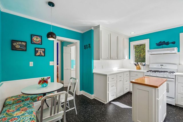 317 Sumter Avenue, Summerville, SC 29483