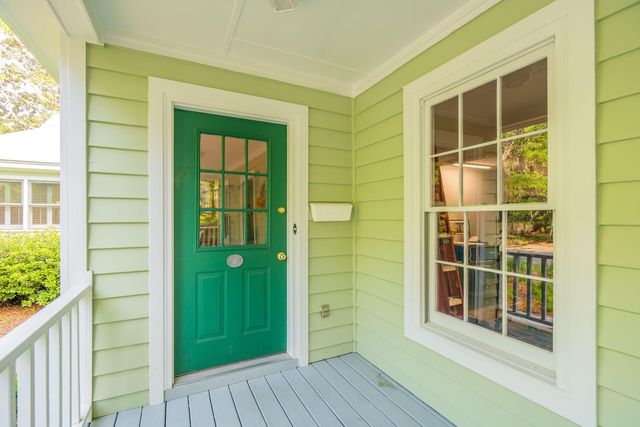 317 Sumter Avenue, Summerville, SC 29483