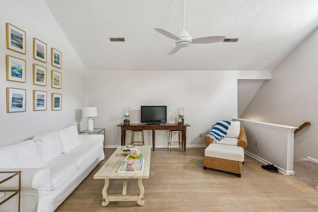 317 Sumter Avenue, Summerville, SC 29483