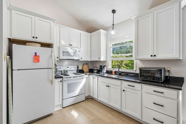 317 Sumter Avenue, Summerville, SC 29483