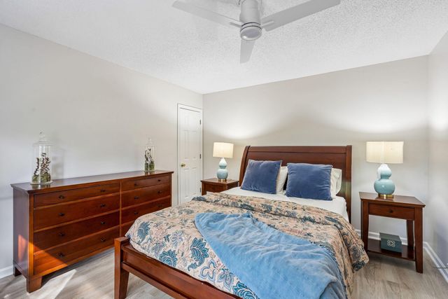 317 Sumter Avenue, Summerville, SC 29483