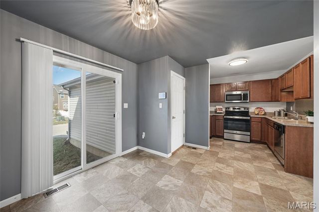 1831 Basston Drive, Maryland Heights, MO 63146