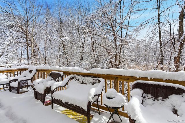 60 Wenliss Terrace, Wappingers Falls, NY 12590