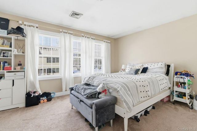 60 Wenliss Terrace, Wappingers Falls, NY 12590