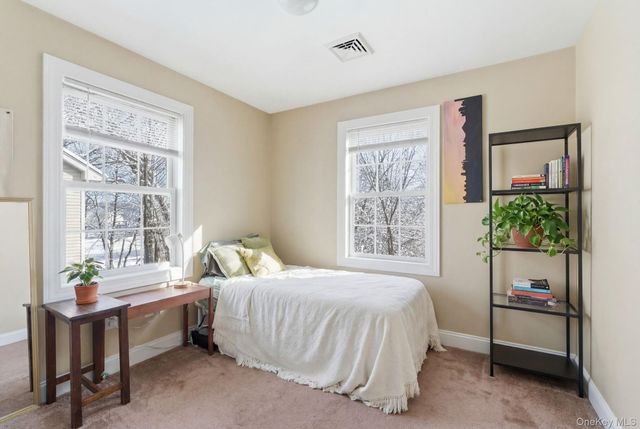 60 Wenliss Terrace, Wappingers Falls, NY 12590