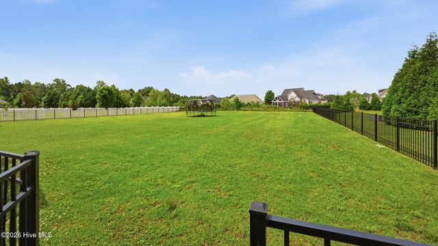 3070 Fernleaf Drive, Greenville, NC 27858