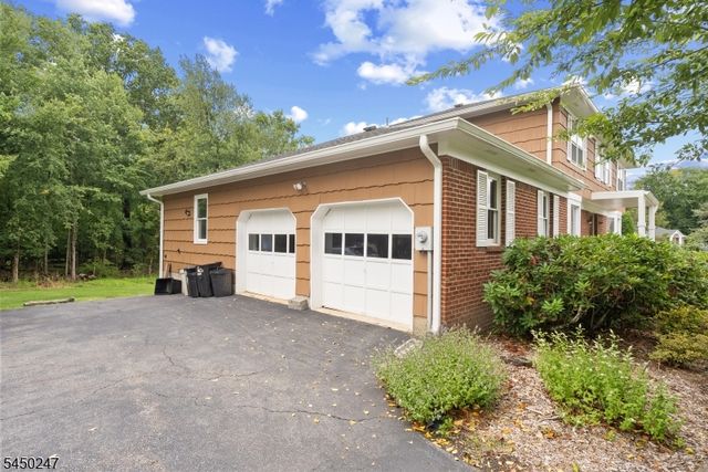 47 E Cheryl Rd, Montville Twp., NJ 07058