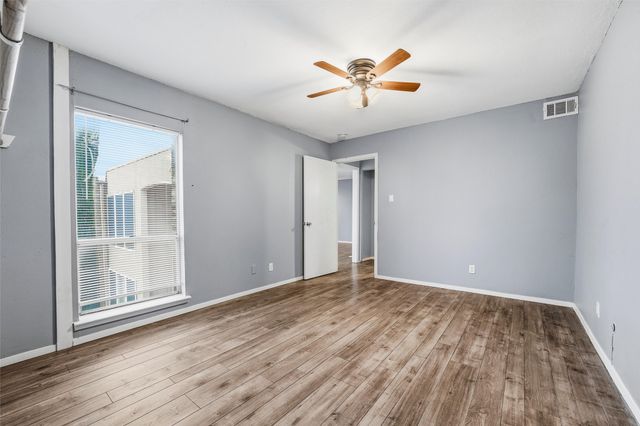 5604 Boca Raton Boulevard 248, Fort Worth, TX 76112