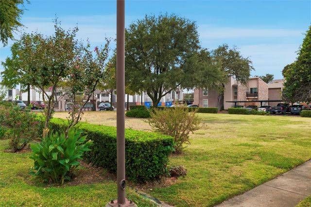 5604 Boca Raton Boulevard 248, Fort Worth, TX 76112