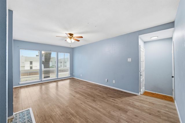 5604 Boca Raton Boulevard 248, Fort Worth, TX 76112