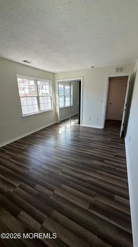 98 Beachway Avenue 6, Keansburg, NJ 07734