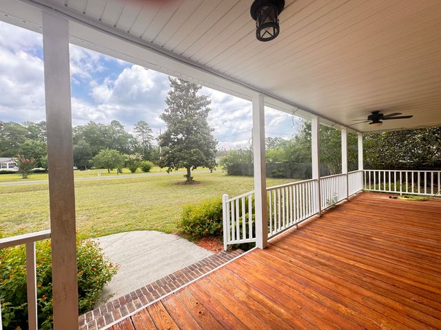 379 Mcclure Lane, Walterboro, SC 29488
