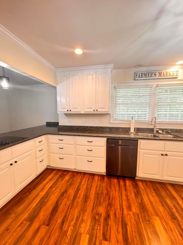 379 Mcclure Lane, Walterboro, SC 29488