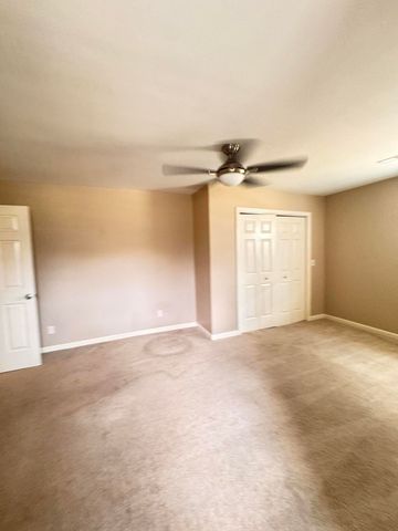 379 Mcclure Lane, Walterboro, SC 29488