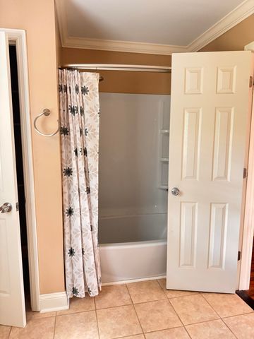 379 Mcclure Lane, Walterboro, SC 29488