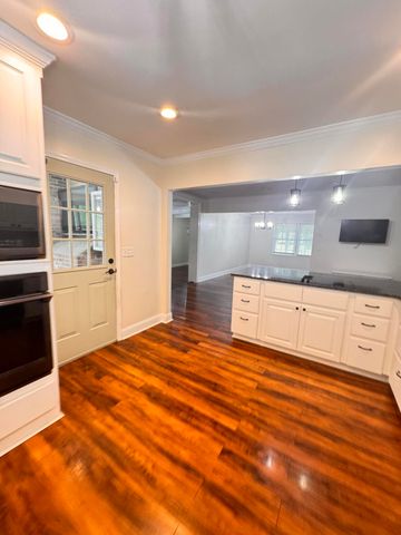379 Mcclure Lane, Walterboro, SC 29488