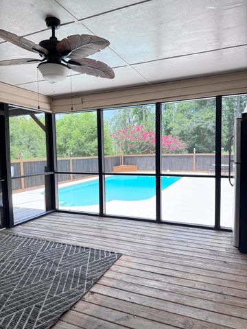379 Mcclure Lane, Walterboro, SC 29488