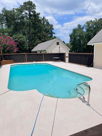 379 Mcclure Lane, Walterboro, SC 29488