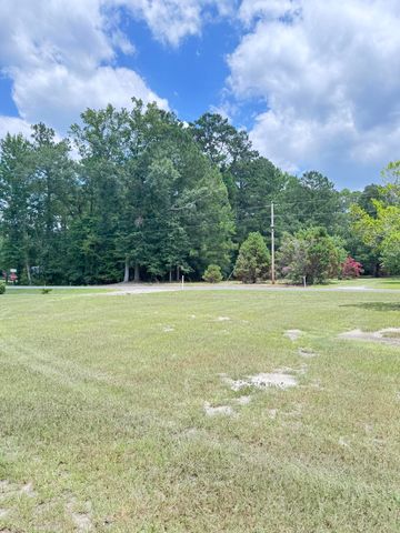 379 Mcclure Lane, Walterboro, SC 29488