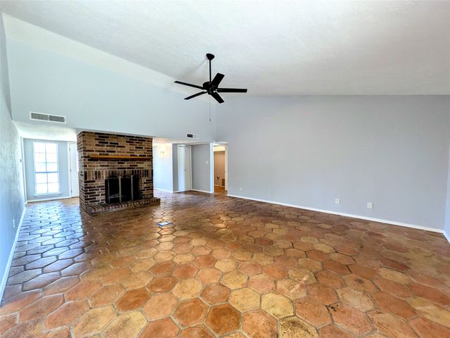 2301 Villanova Street, Arlington, TX 76018