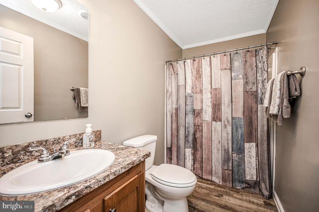 7324 RED FEATHER LN, Spotsylvania, VA 22551