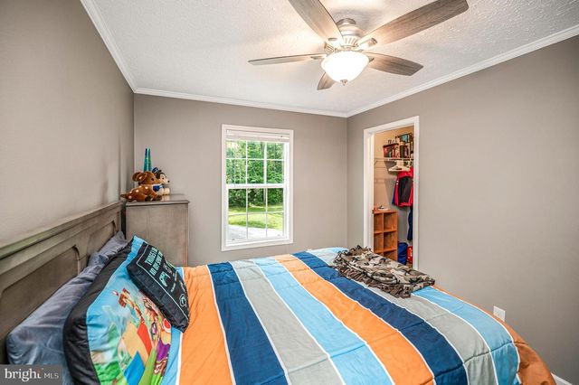 7324 RED FEATHER LN, Spotsylvania, VA 22551