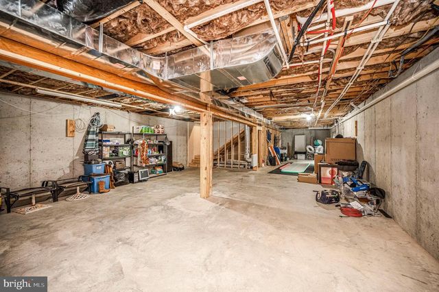 7324 RED FEATHER LN, Spotsylvania, VA 22551