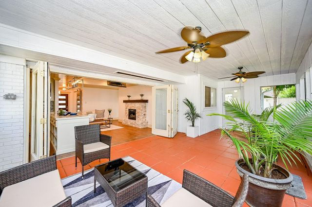 10346 Carlow Lane, La Porte, TX 77571