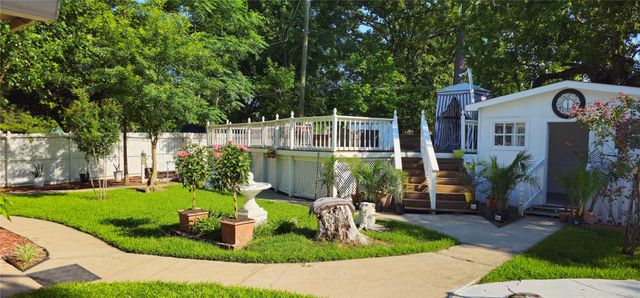 10346 Carlow Lane, La Porte, TX 77571