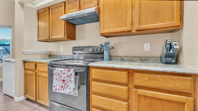 3108 Ronda De Lechusas NW, Albuquerque, NM 87120