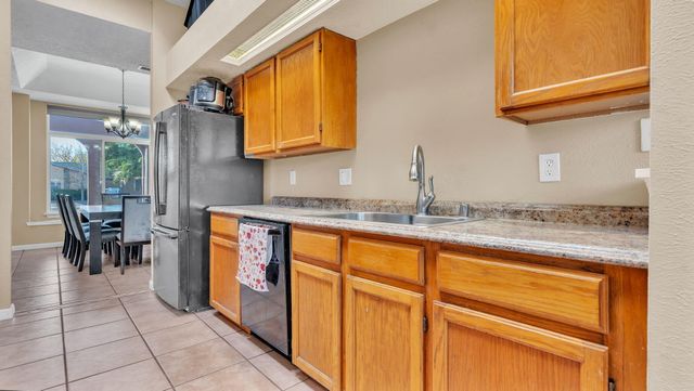 3108 Ronda De Lechusas NW, Albuquerque, NM 87120