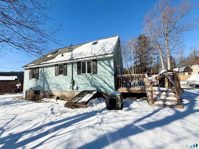 343 East Wakefield Boulevard, Winchester, CT 06098